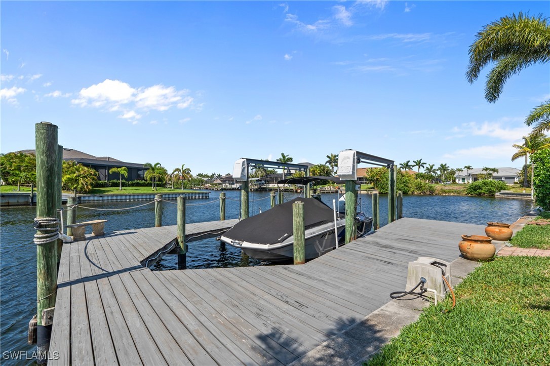 2915 Beach Pkwy W Property Photo 1