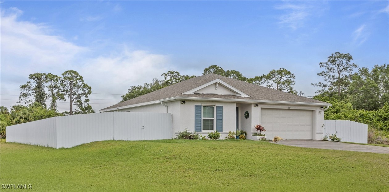 3021 June Cir Property Photo 3