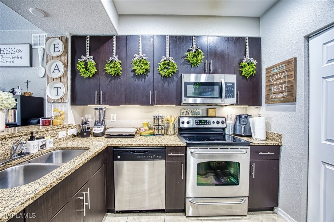 13160 Bella Casa Cir 2115 Property Photo 14