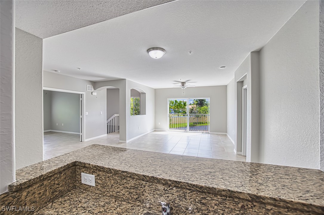 13160 Bella Casa Cir 2115 Property Photo 14