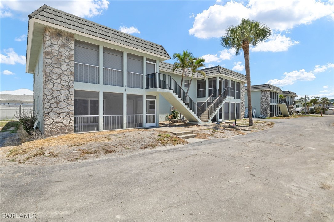 3045 Estero BLVD 4-1 Property Photo 1
