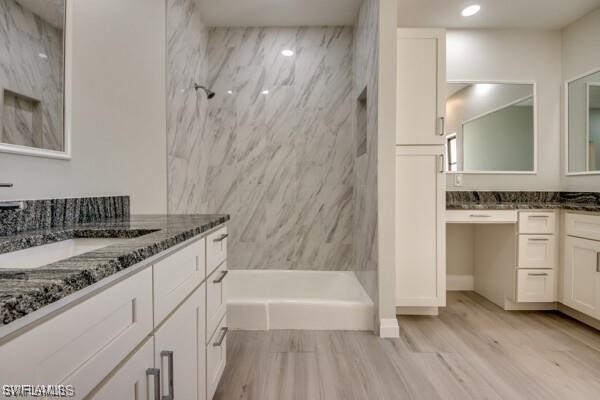 711 Se 33rd Ter Property Photo 8