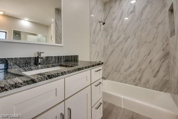 711 Se 33rd Ter Property Photo 10