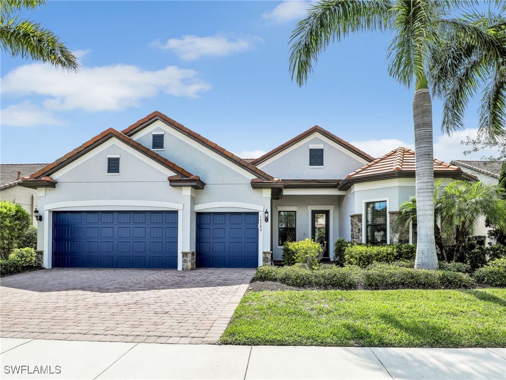 16289 Camden Lakes Cir Property Photo