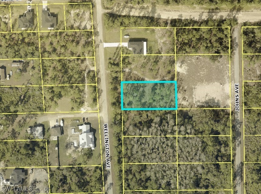 2116 Wellington Ave Property Photo