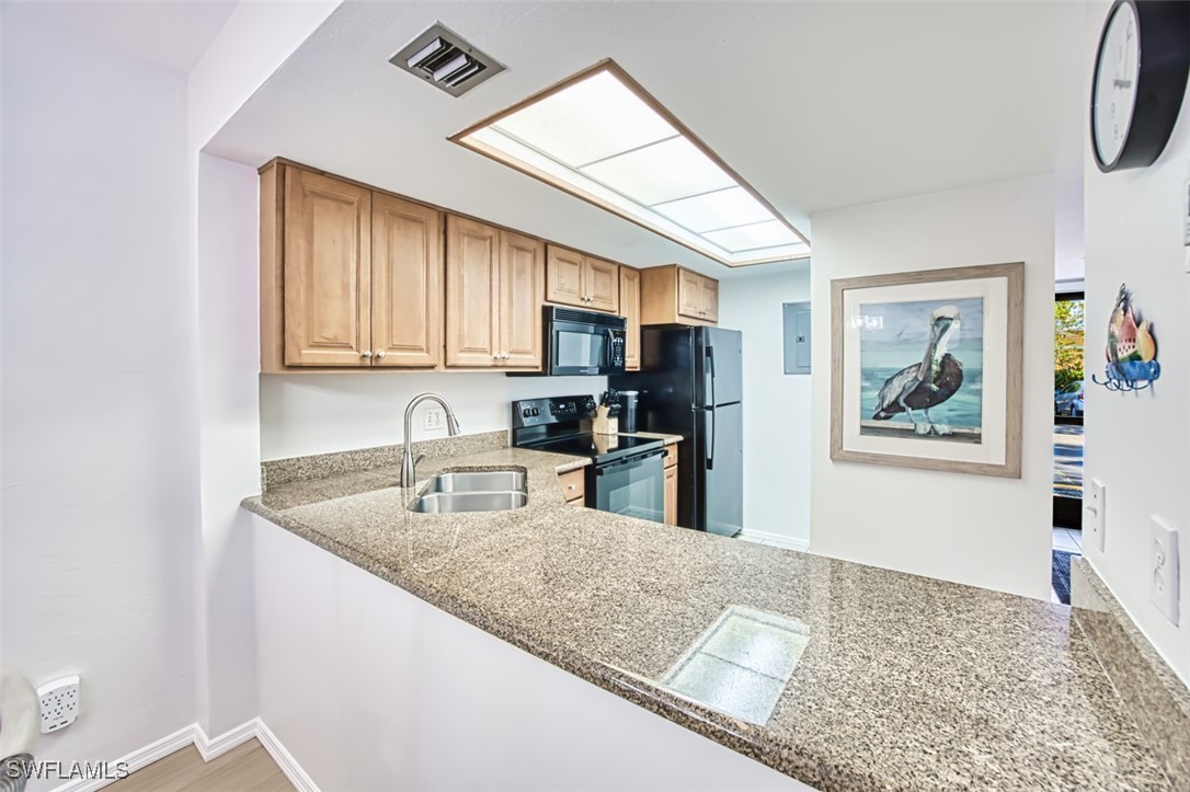 600 Neapolitan Way 153 Property Photo 11