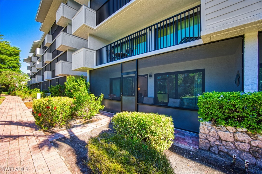 600 Neapolitan Way 153 Property Photo 33