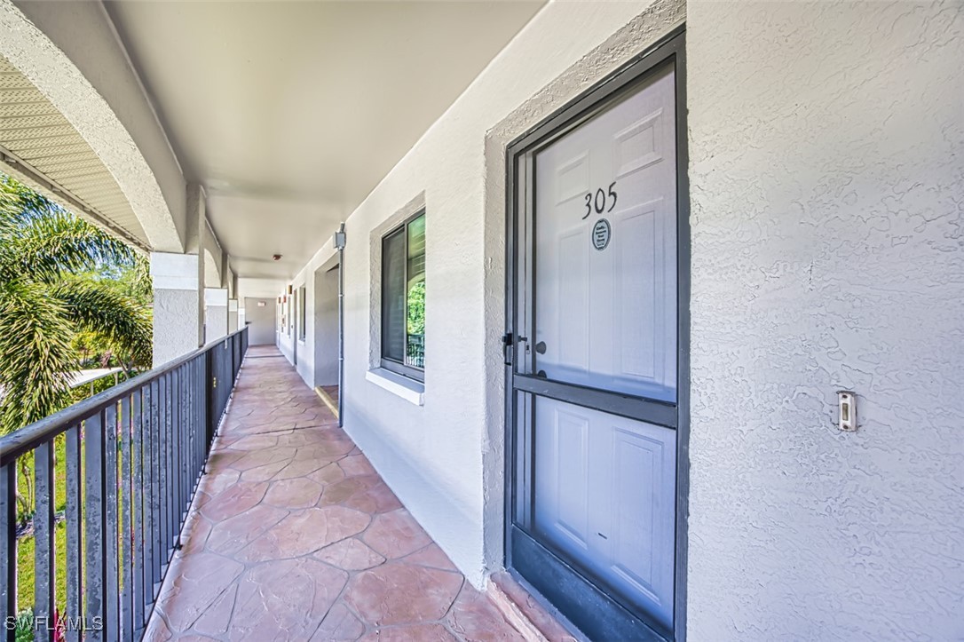 5708 Deauville Cir J305 Property Photo 5