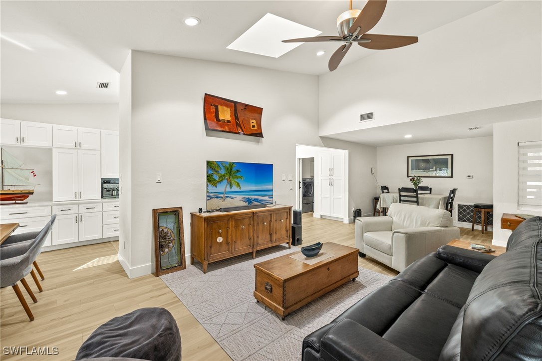 5610 Sundown Harbor Ct Property Photo 9