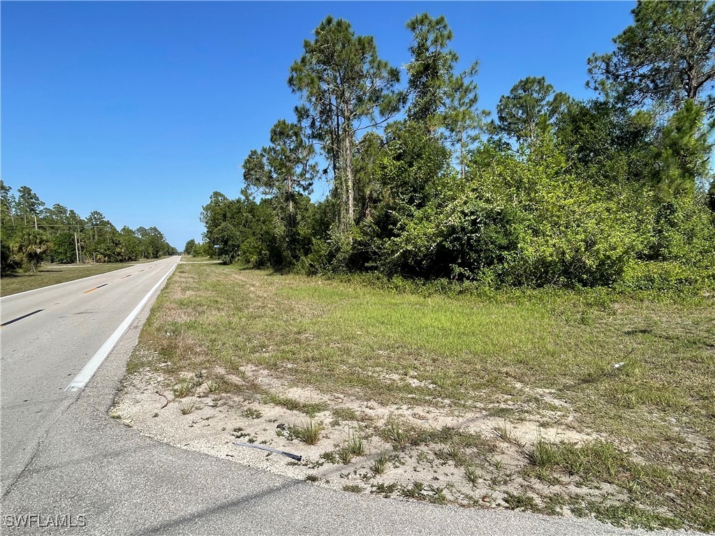 119 Fox Ave S Property Photo 4