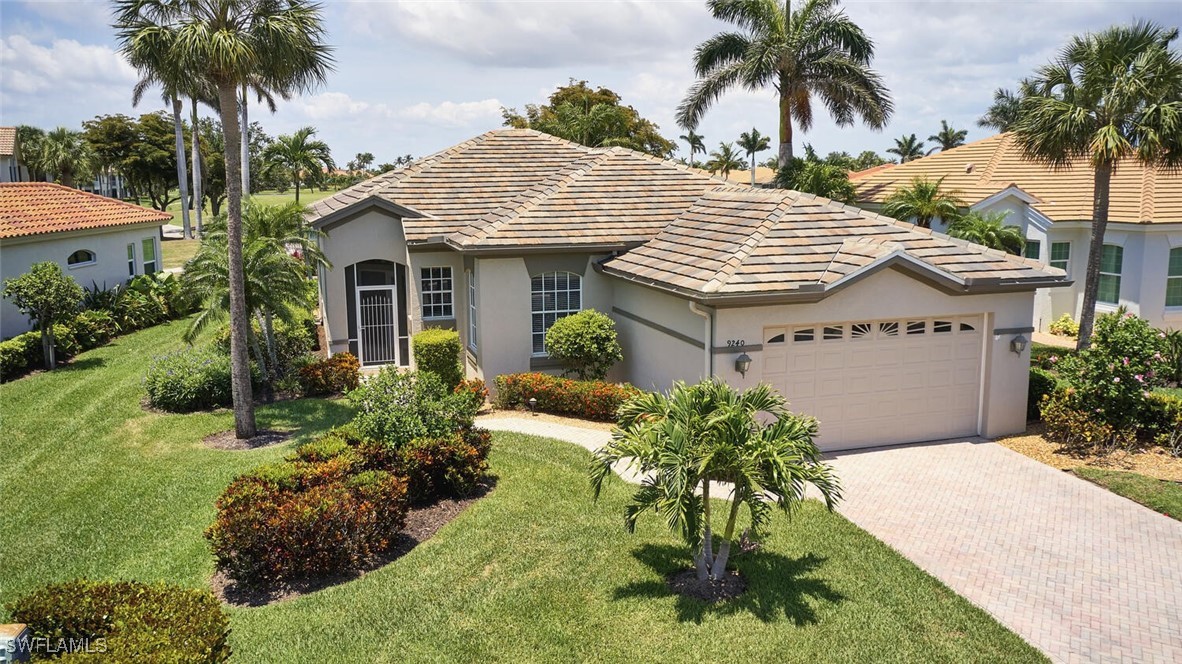 9240 Willowcrest Ct Property Photo