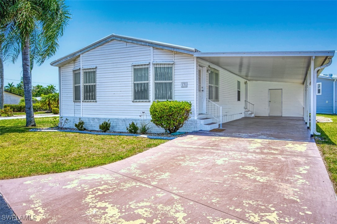 131 Dawn St Property Photo 1