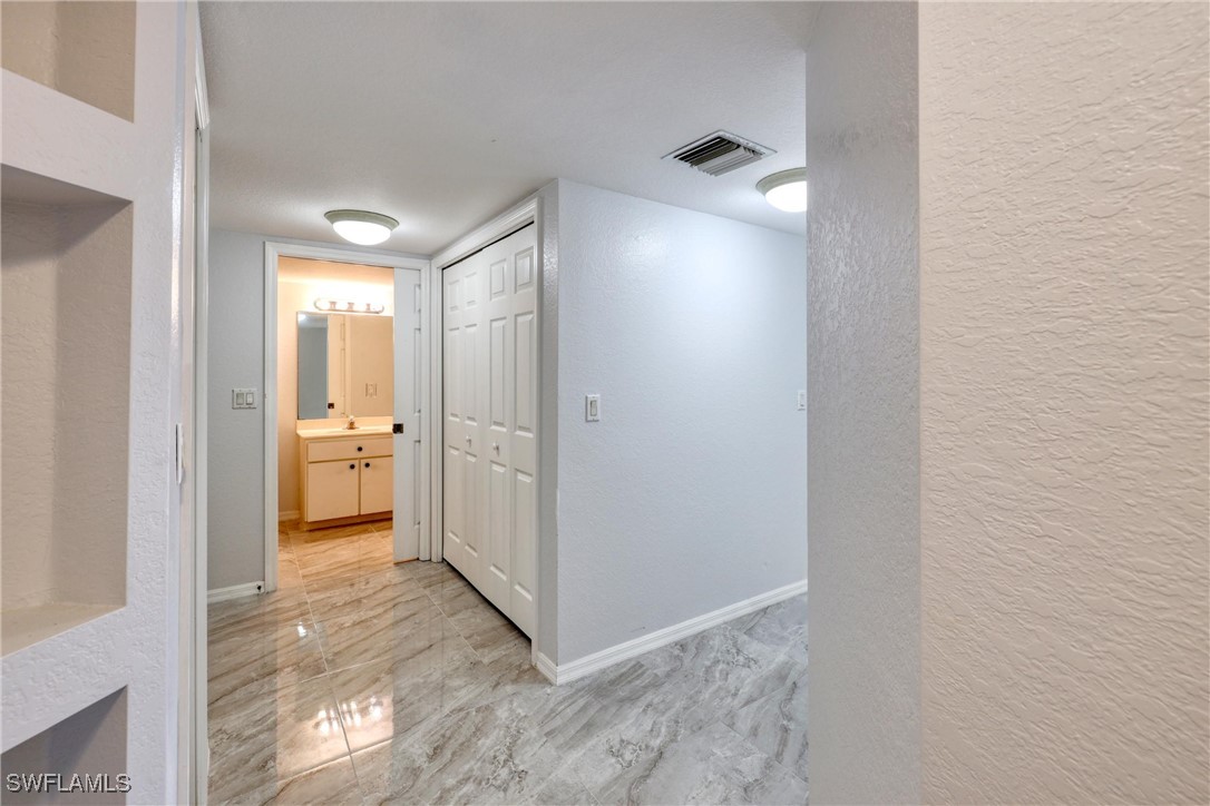 917 Sw 47th Ter 106 Property Photo 9