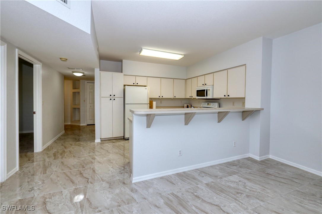 917 Sw 47th Ter 106 Property Photo 16