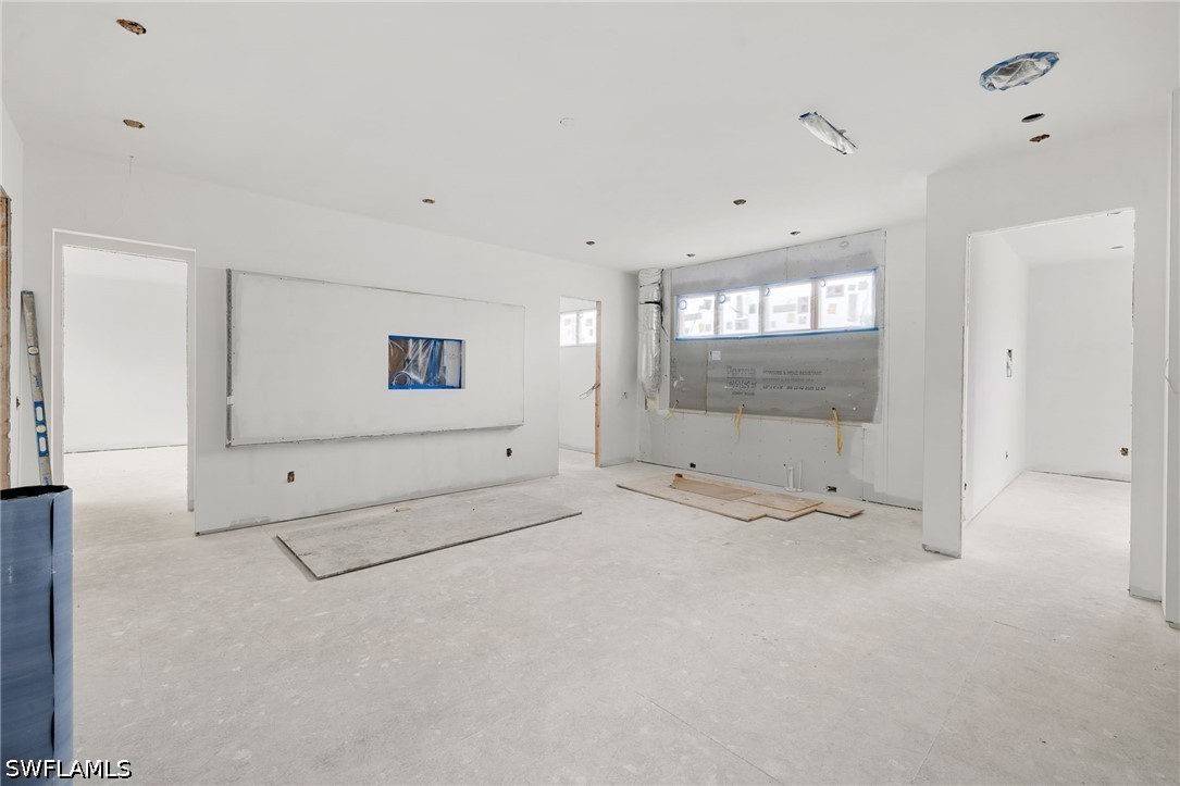 707 Buttonbush Ln Property Photo 18