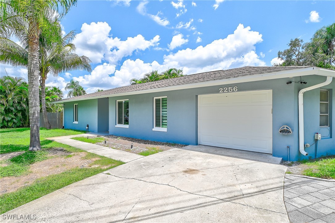 2256 Violet Dr Property Photo 1