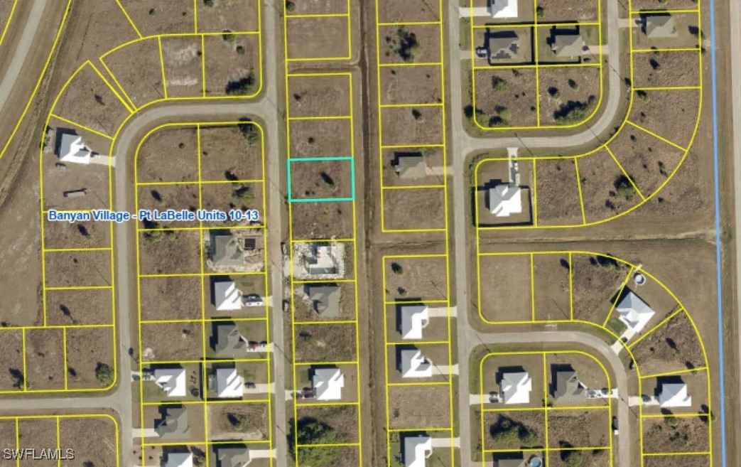 641 Royce Rd Property Photo 1