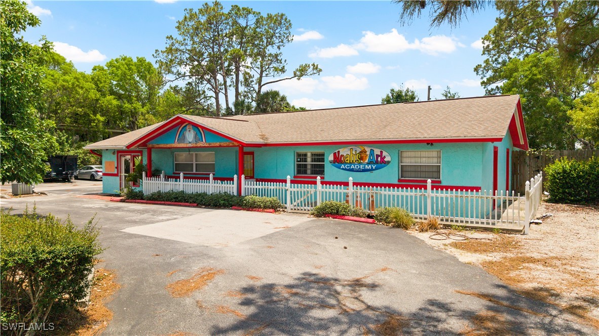 860 102ND AVE N Property Photo 1