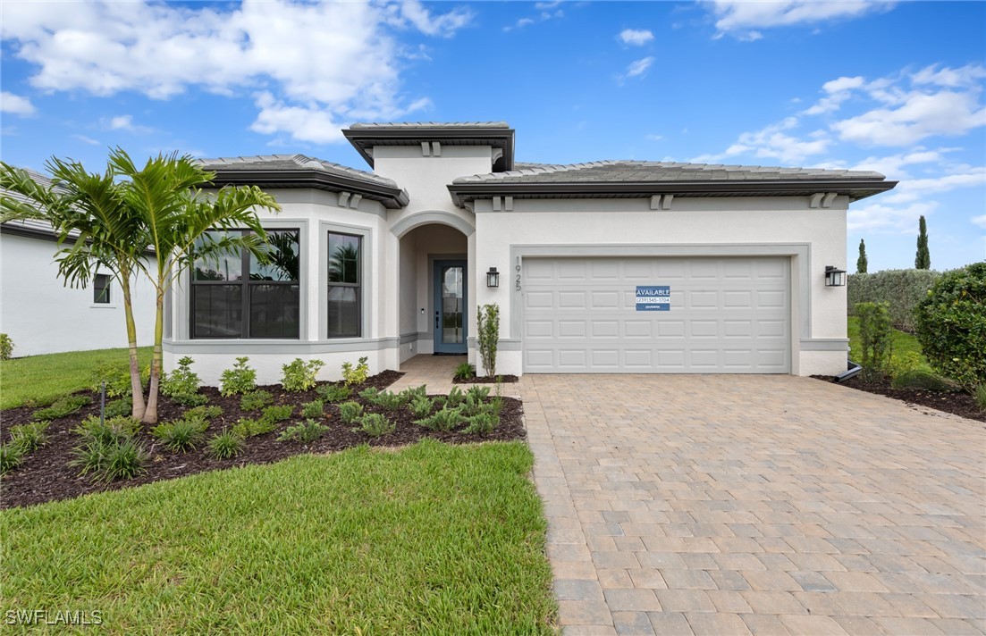 1925 Don Benito Way Property Photo 1
