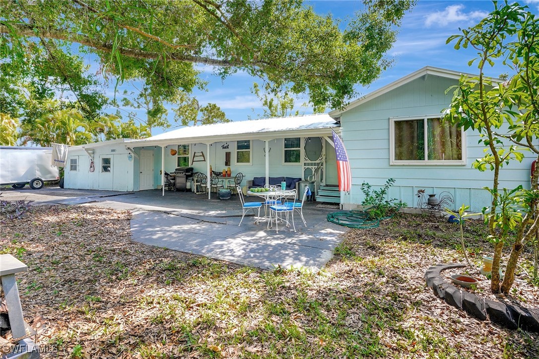 2153 Twin Brooks Rd Property Photo 1