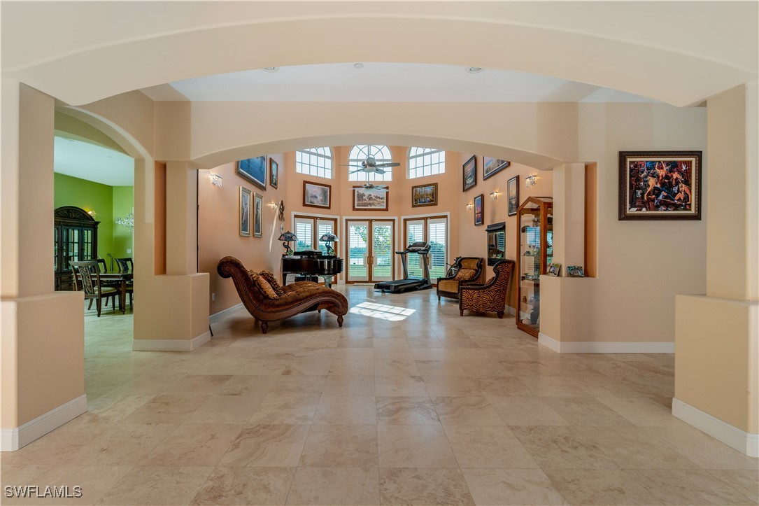 37511 Washington Loop Rd Property Photo 4