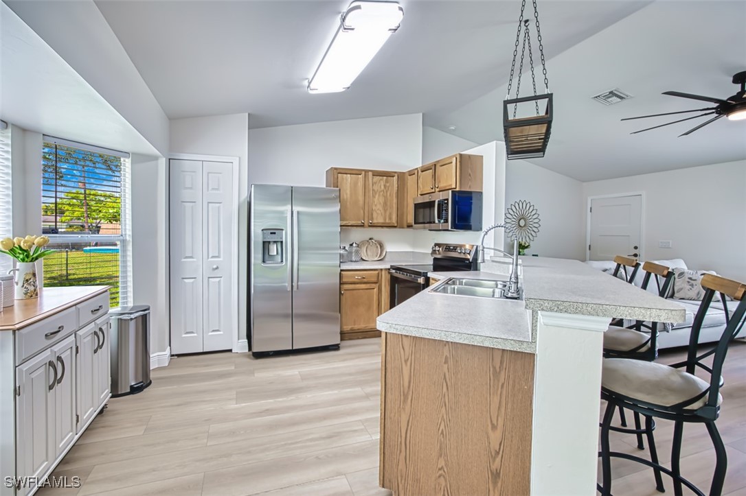 13621 River Forest Dr Property Photo 14