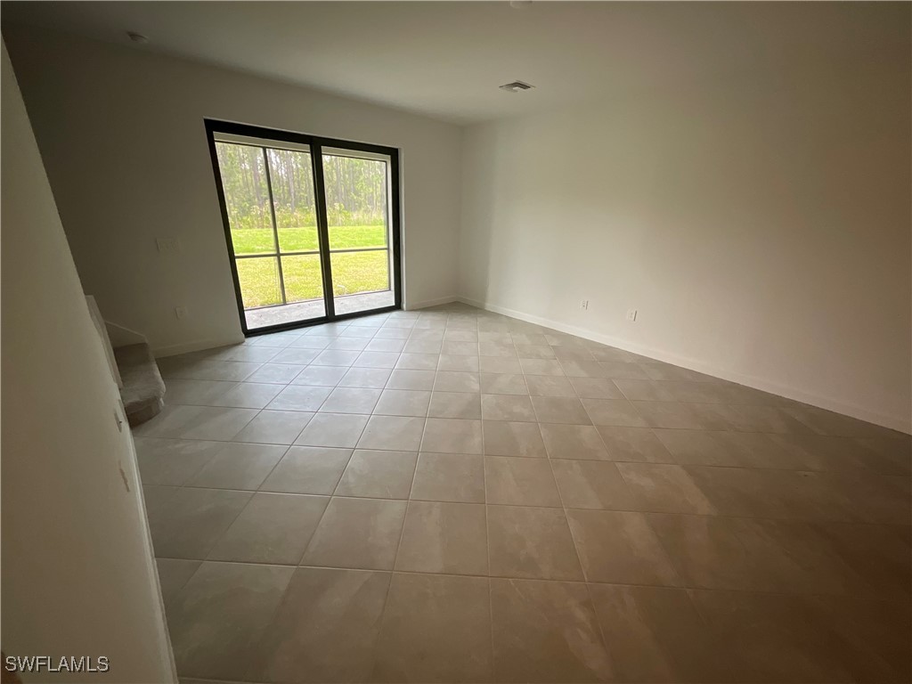 14116 Gardeners Way Property Photo 8