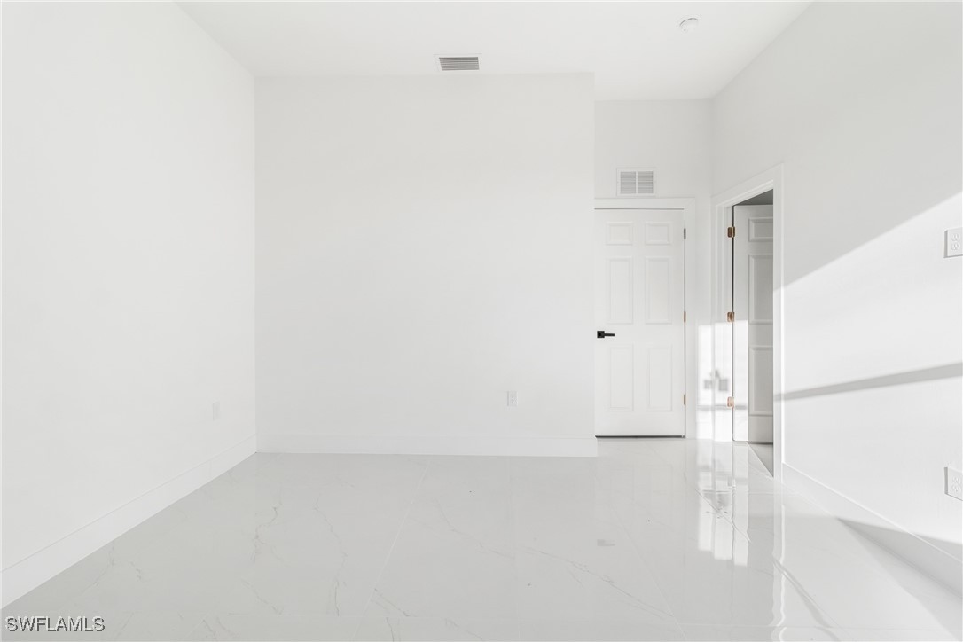 420 Caywood Ave S Property Photo 29