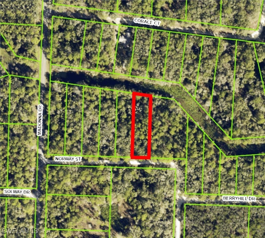 7200 Norway St Property Photo