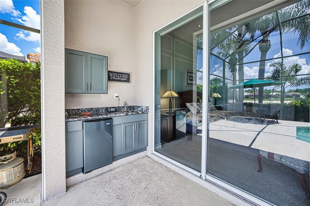 9098 Links Dr Property Photo 25