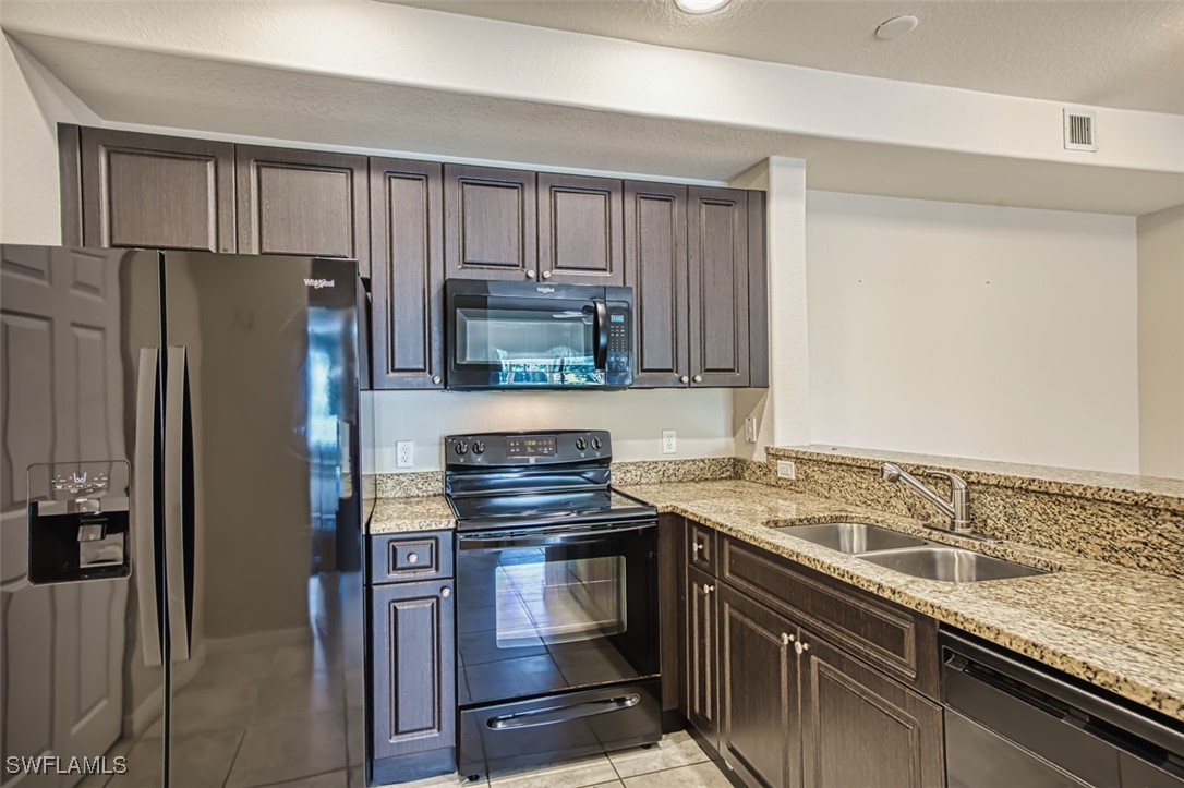 13190 Bella Casa Cir 141 Property Photo 10