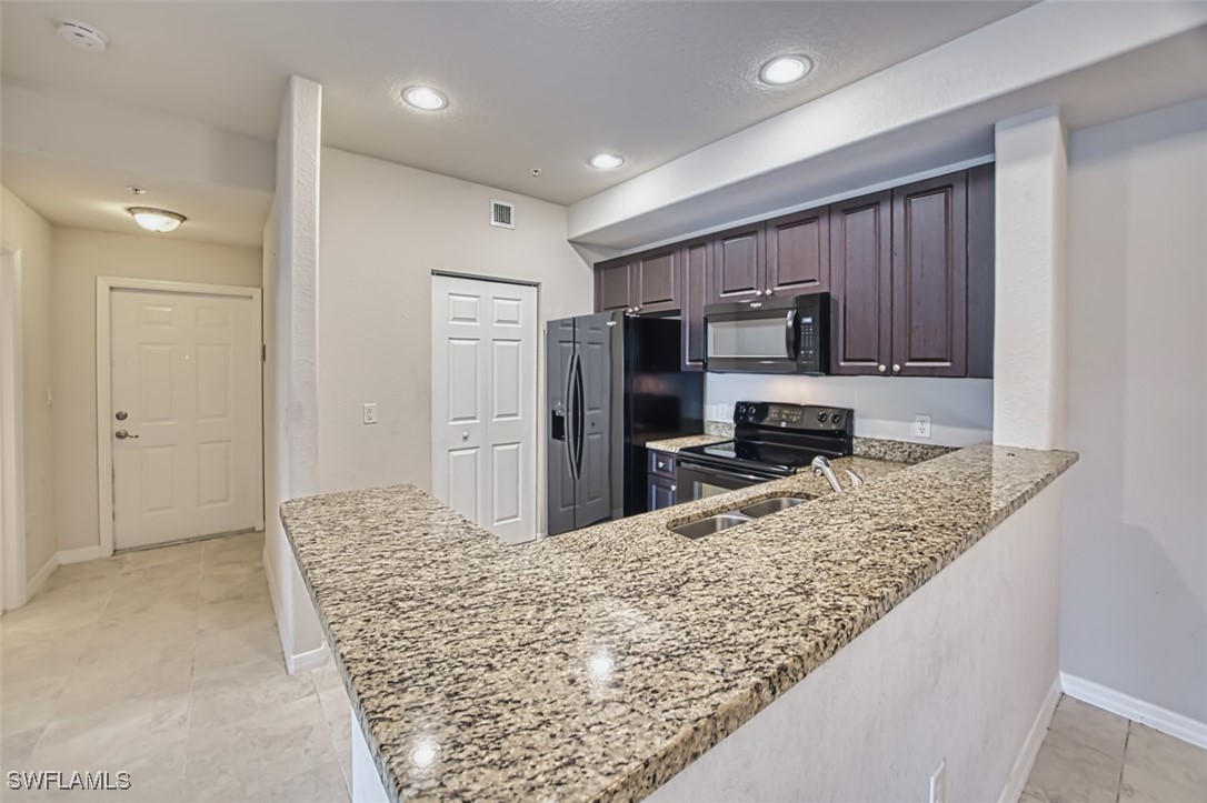 13190 Bella Casa Cir 141 Property Photo 11