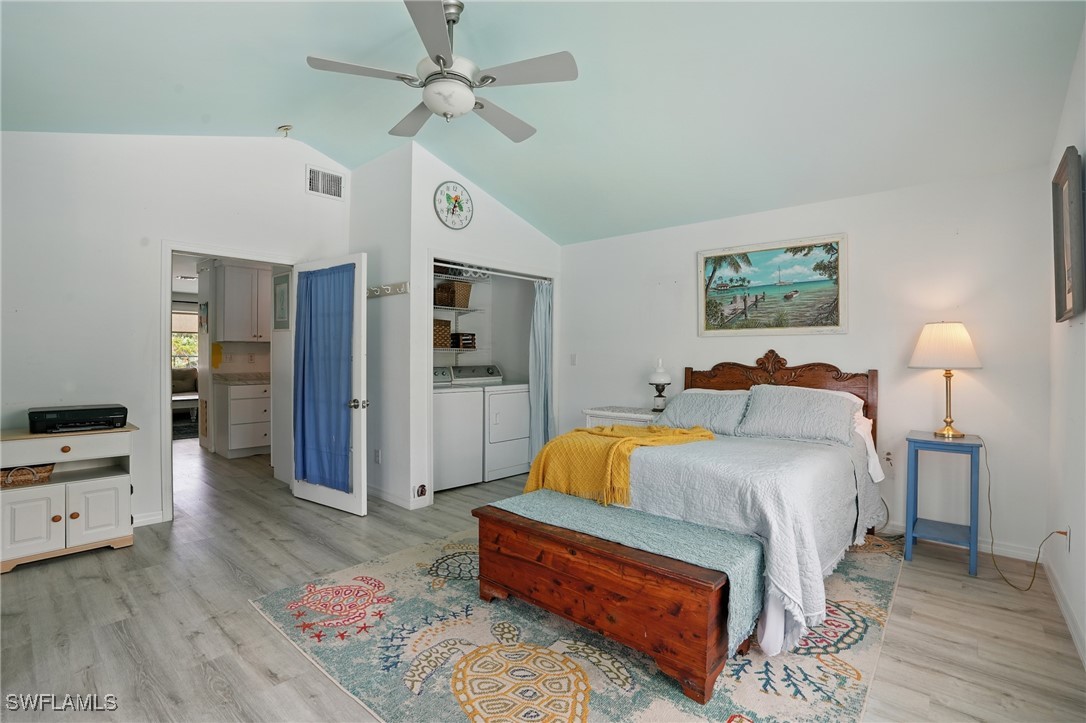 4011 Coconut Cir S Property Photo 13
