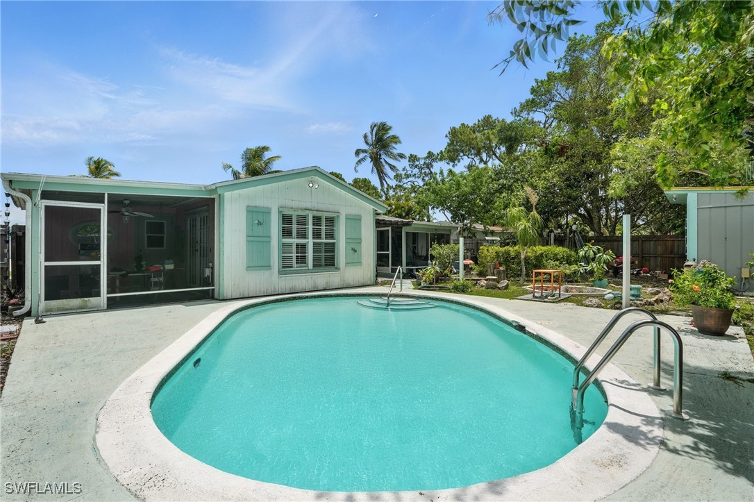 4011 Coconut Cir S Property Photo 27