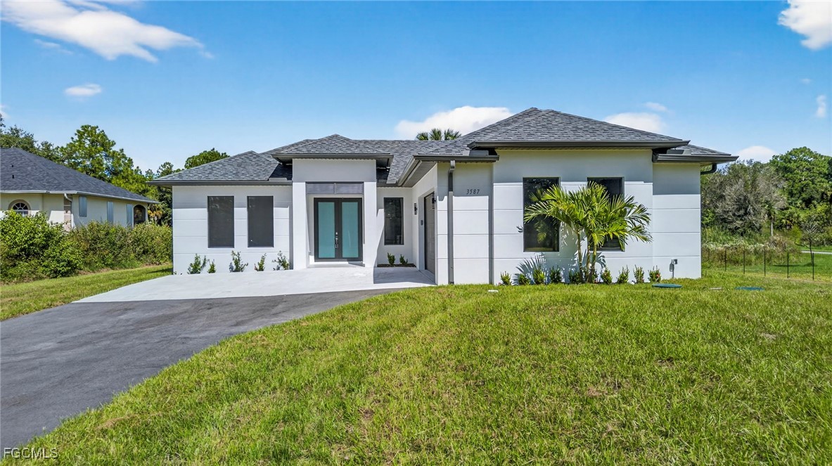 3587 18th Ave Se Property Photo 3