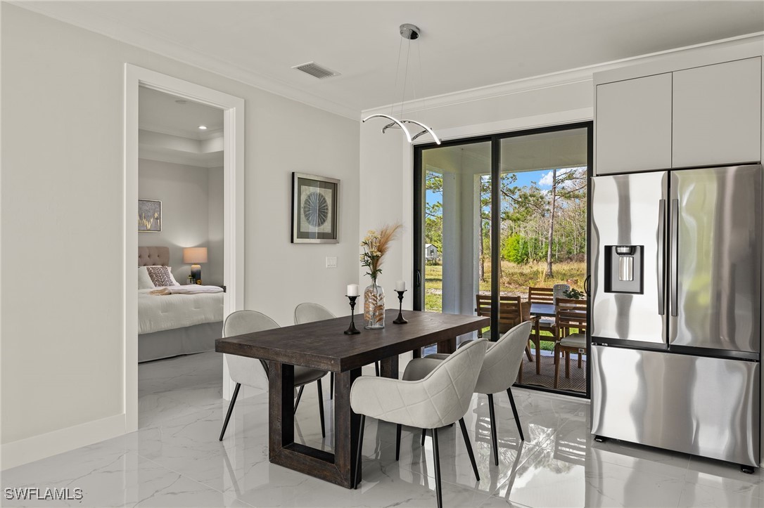 3587 18th Ave Se Property Photo 9