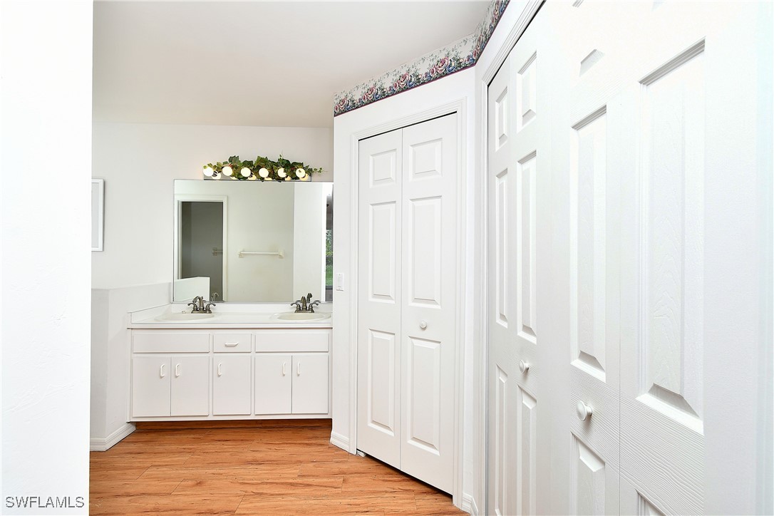 1612 Covington Meadows Cir Property Photo 17