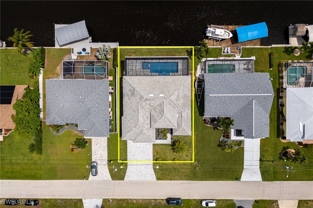 2122 Coral Point Dr Property Photo 31