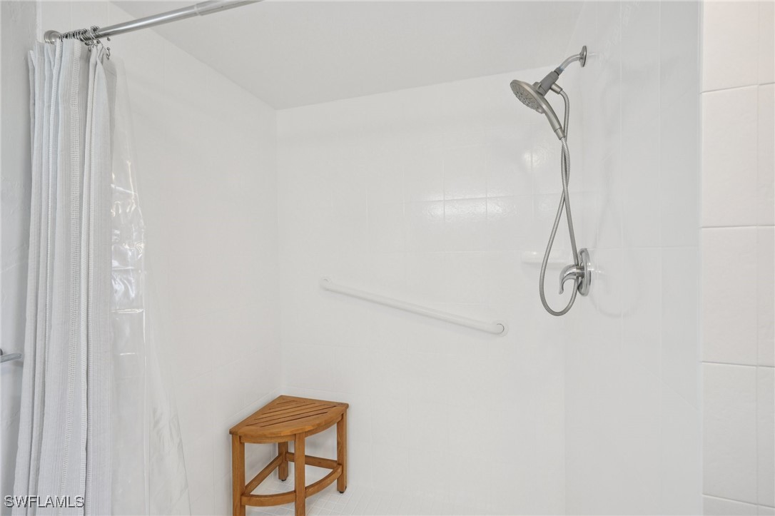 1700 Pine Valley Dr 205 Property Photo 16