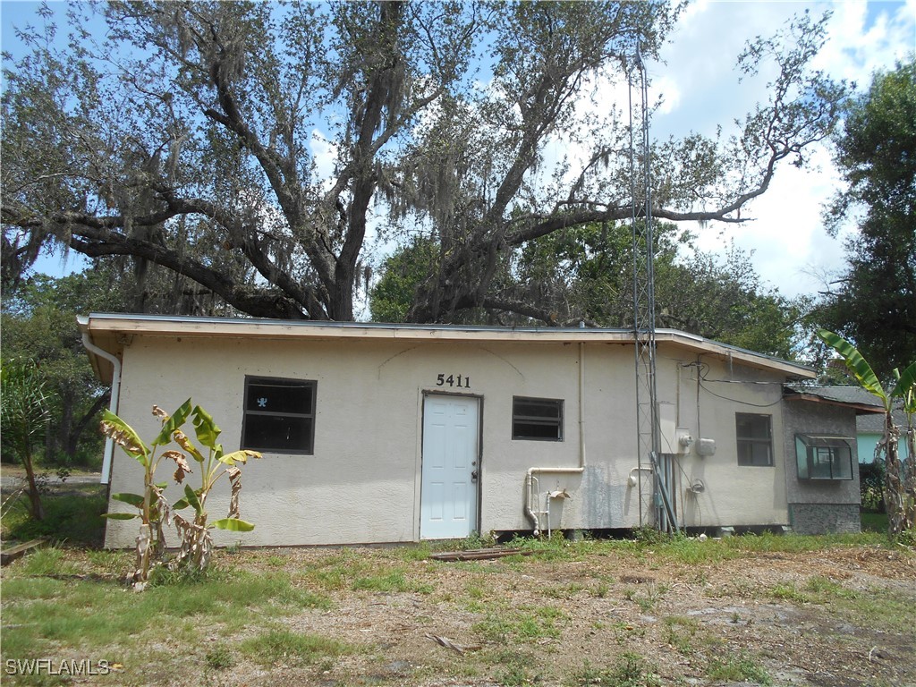 5411 Beechwood St Property Photo 1