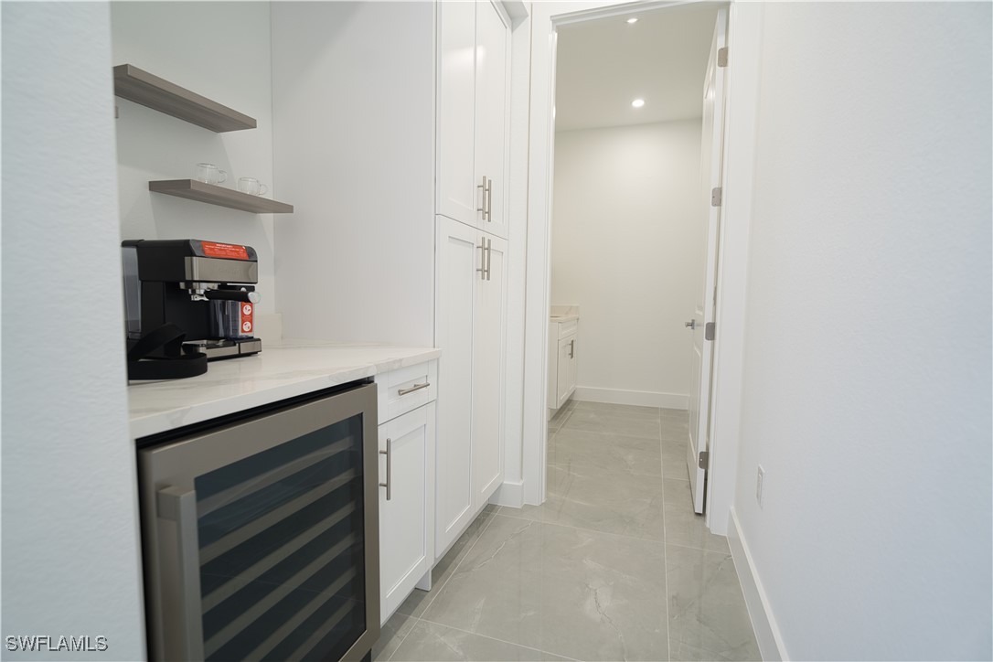 1122 NW 15 ST Property Photo 1