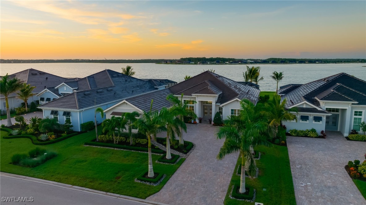 18917 WildBlue BLVD Picture