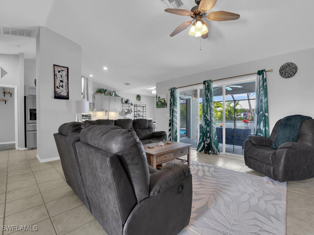 3930 Chiquita Blvd S Property Photo 2