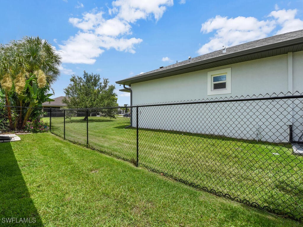 3930 Chiquita Blvd S Property Photo 5
