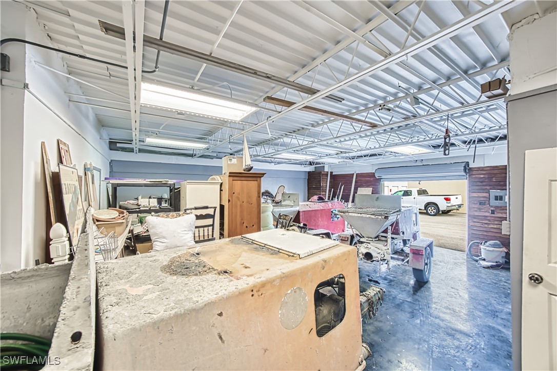 2235 Bruner Ln Property Photo 16