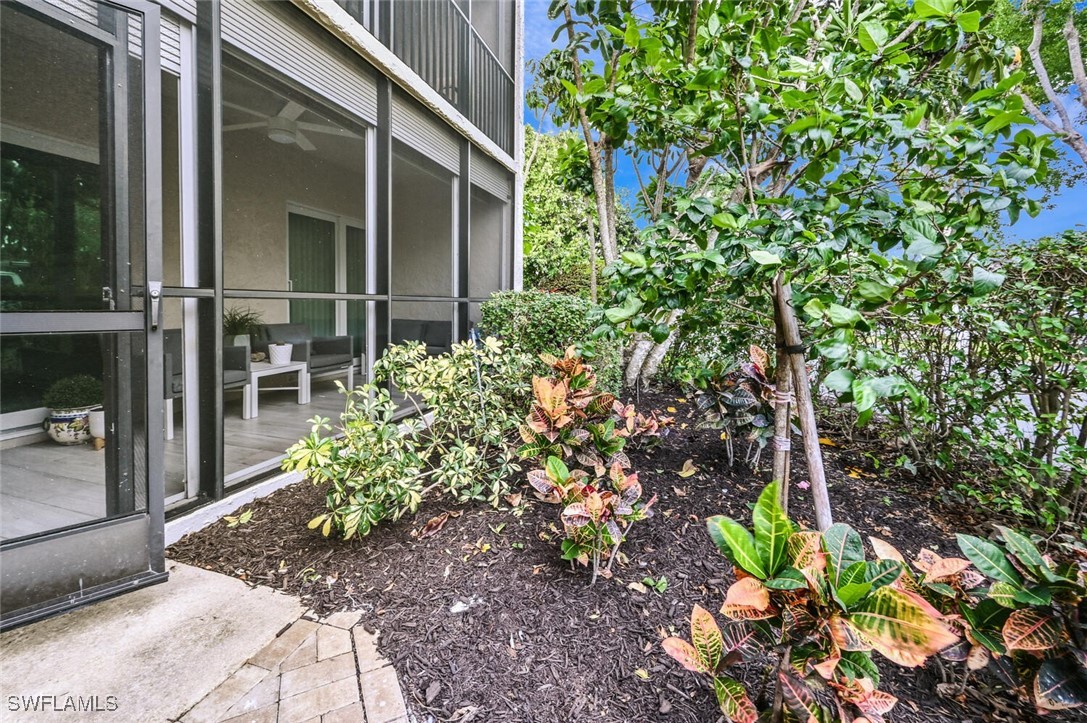 788 Park Shore Dr G17 Property Photo 35