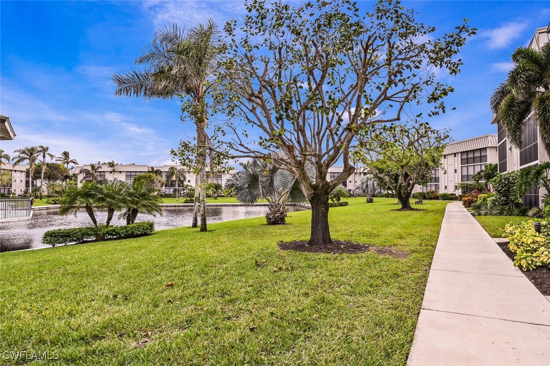 788 Park Shore Dr G17 Property Photo 41