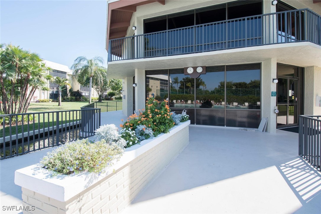 788 Park Shore Dr G17 Property Photo 46