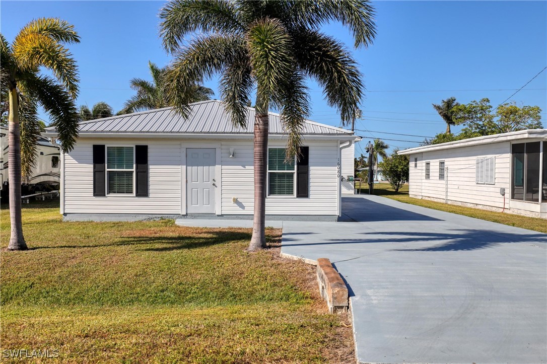 16080 Siesta Dr Property Photo 12