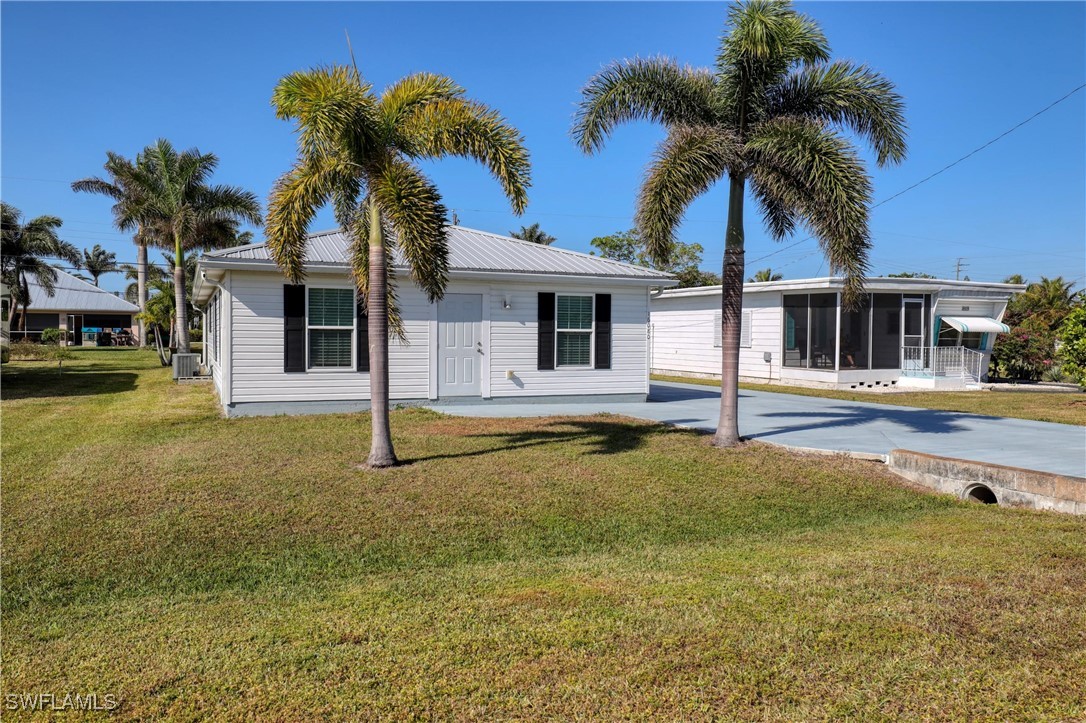 16080 Siesta Dr Property Photo 13